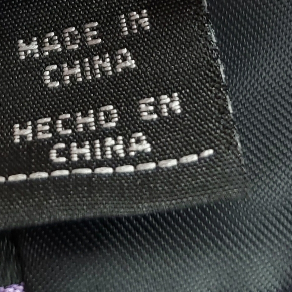 Arrow Purple and Black Tie - Picture 4 of 4